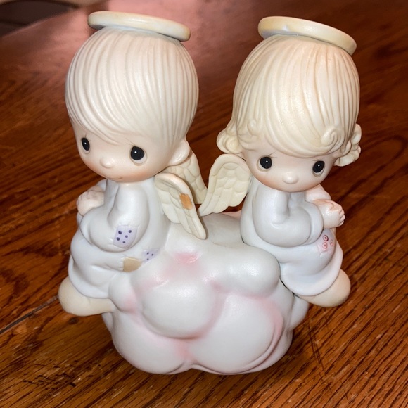Precious Moments But Love Goes on Forever - Picture 1 of 3
